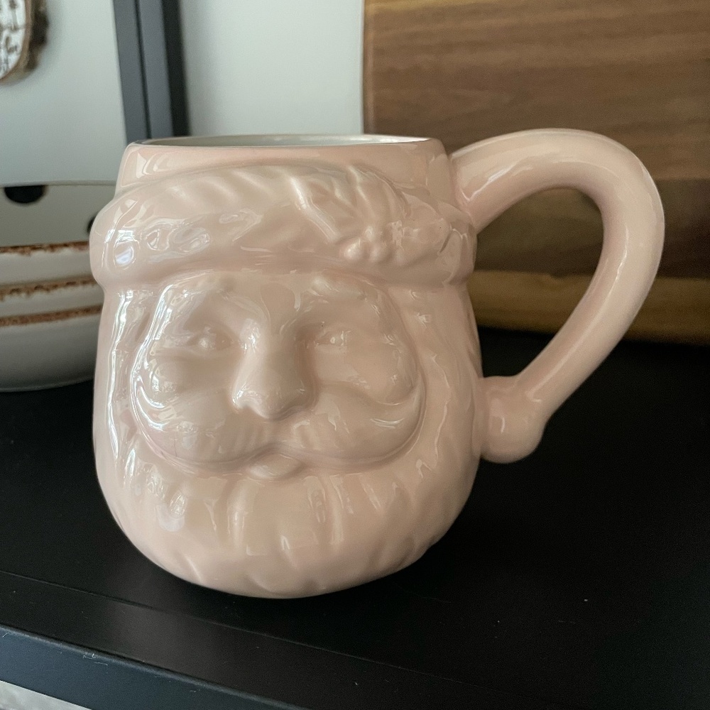 SLEIGH BELL BISTRO LARGE PINK SANTA COFFEE/HOT CHOCOLATE MUG NWOT